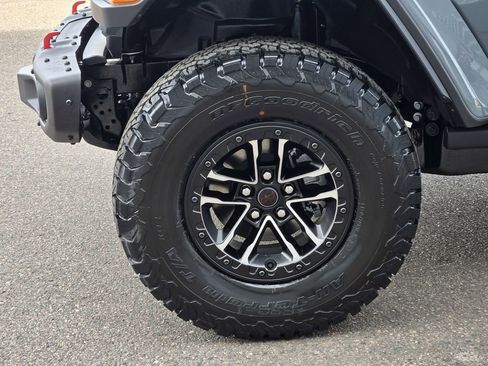 New 2026 Jeep Wrangler Unlimited Rubicon AWD/4WD image 7