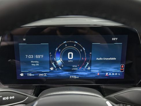 Used 2025 Chevrolet Equinox LT w/ Safety and Technology Package AWD/4WD image 20