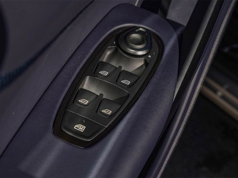 New 2026 Aston Martin DBX 707 image 28