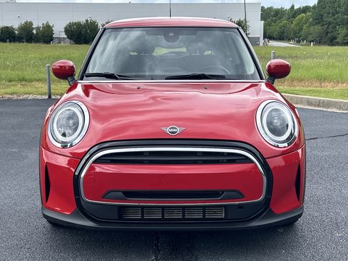 Used 2024 MINI Cooper 2-Door Hardtop FWD image 3