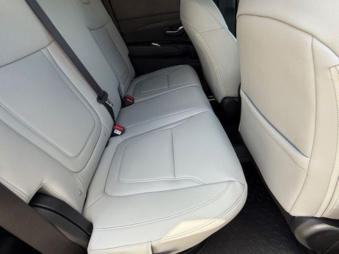 New 2026 Hyundai Santa Cruz SEL FWD image 11