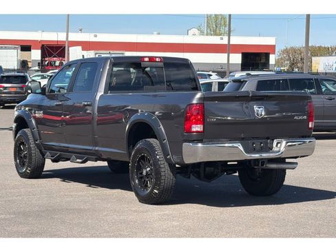 Used 2018 RAM 3500 SLT image 7