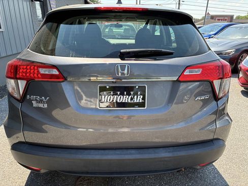 Used 2019 Honda HR-V LX image 5