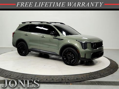 Used 2025 Kia Sorento SX image 1