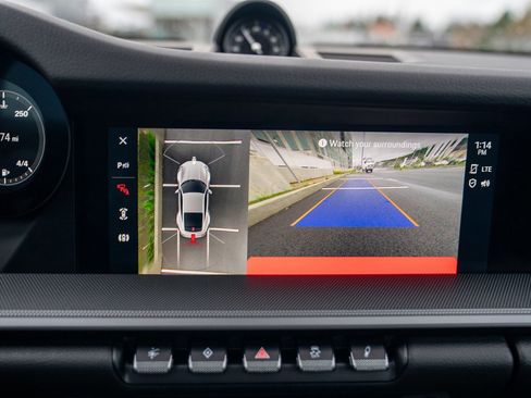 Used 2024 Porsche 911 Carrera 4S image 18