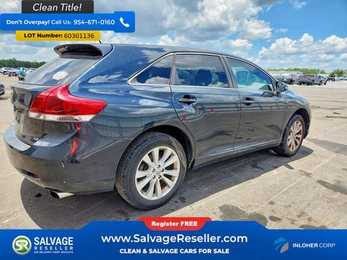 Used 2015 Toyota Venza LE FWD image 4