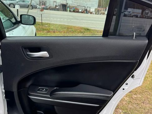 Used 2021 Dodge Charger SXT w/ Leather Interior Group image 14