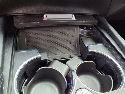 Used 2020 Mercedes-Benz GLE 350 image 35