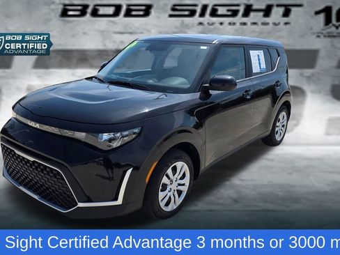 Used 2023 Kia Soul LX image 1