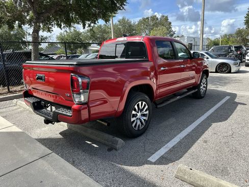 Used 2023 Toyota Tacoma Limited AWD/4WD image 8