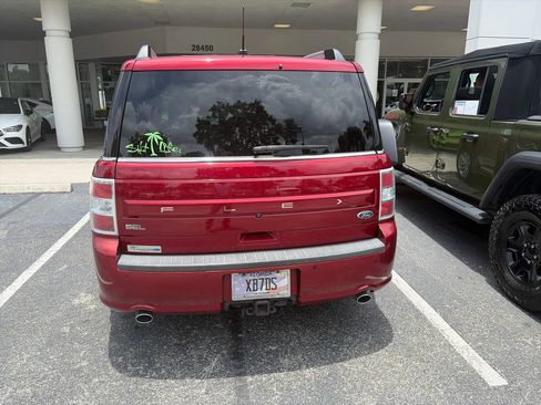 Used 2018 Ford Flex SEL w/ Equipment Group 202A FWD image 4