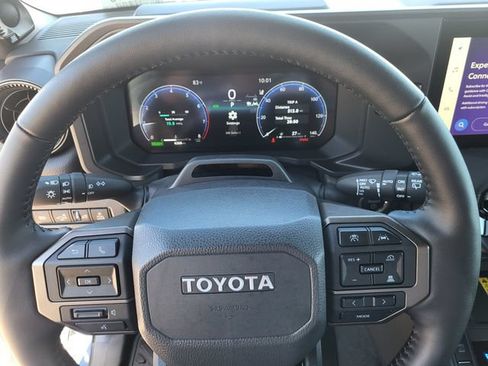 Used 2025 Toyota Land Cruiser w/ Premium Package AWD/4WD image 15