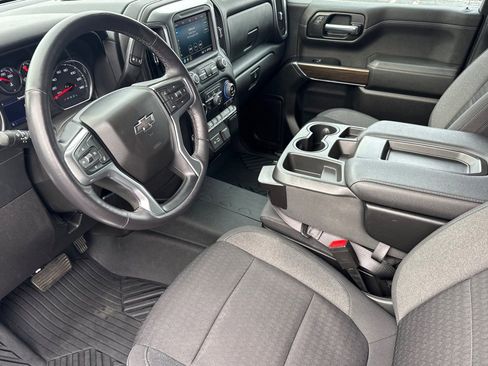 Used 2022 Chevrolet Silverado 1500 RST image 10