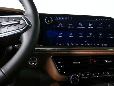 New 2026 Chevrolet Suburban High Country w/ Sun And Tow Package image 13