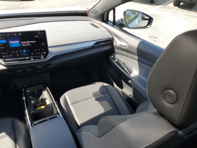 Certified 2025 Volkswagen ID.4 Pro S RWD image 9