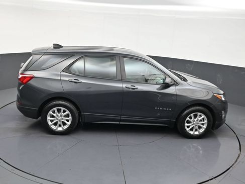 Used 2024 Chevrolet Equinox LS FWD image 16