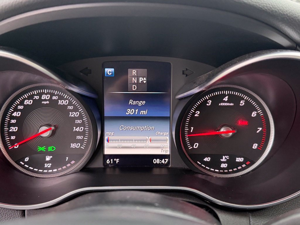 Used 2017 Mercedes-Benz C 300 4MATIC Sedan image 30