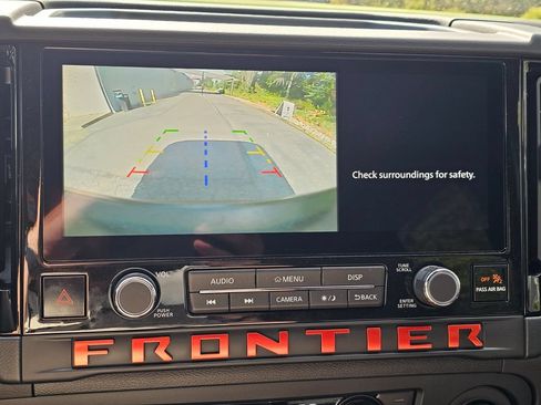 New 2026 Nissan Frontier PRO-4X w/ Tow Package AWD/4WD image 13