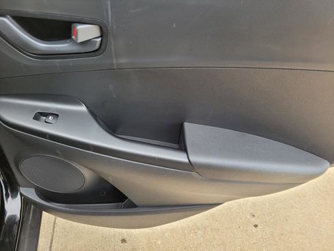 Used 2023 Hyundai Kona SEL w/ Cargo Package image 11