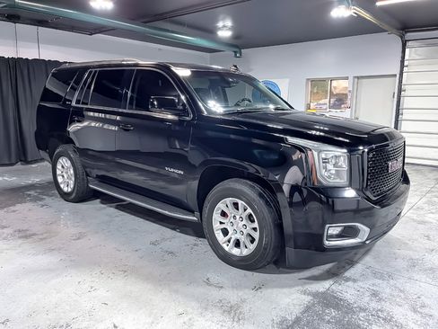 Used 2016 GMC Yukon SLE w/ Convenience Package image 2