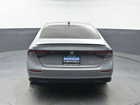 Used 2024 Honda Accord Sport image 5