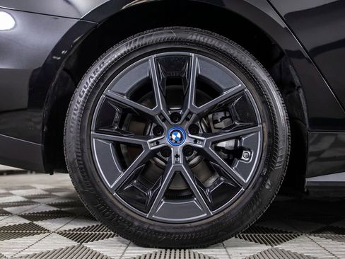 Used 2023 BMW i4 eDrive35 RWD image 43