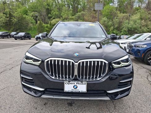 Used 2023 BMW X5 xDrive40i w/ Premium Package AWD/4WD image 2