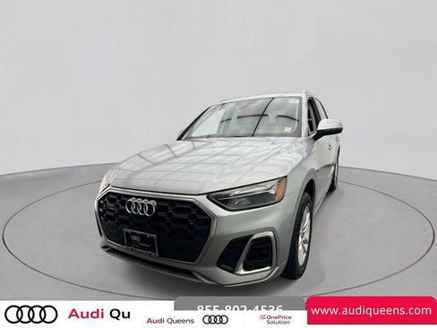 Certified 2023 Audi Q5 2.0T Premium w/ Convenience Package AWD/4WD image 1