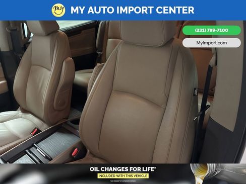 Used 2024 Honda Odyssey Touring image 14