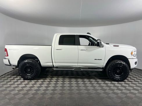 Used 2024 RAM 2500 Big Horn w/ Sport Appearance Package image 5
