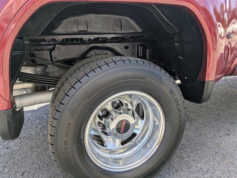 Used 2020 GMC Sierra 3500 Denali w/ Denali Ultimate Package AWD/4WD image 13