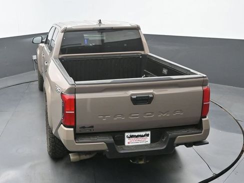 Used 2026 Toyota Tacoma TRD Sport AWD/4WD image 15