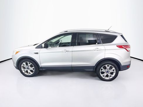 Used 2015 Ford Escape Titanium FWD image 4
