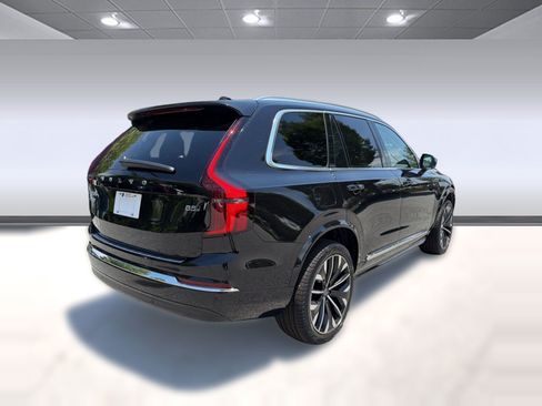 New 2026 Volvo XC90 B5 Plus w/ Protection Package AWD/4WD image 8