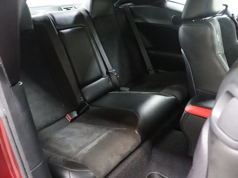 Used 2019 Dodge Challenger R/T Scat Pack w/ Plus Package RWD image 33