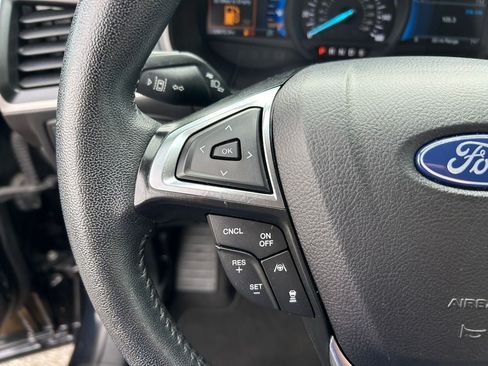 Used 2024 Ford Edge SEL AWD/4WD image 15