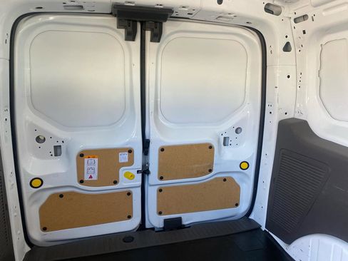Used 2022 Ford Transit Connect XL image 7