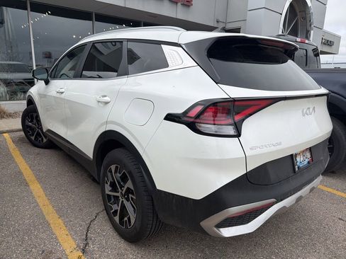 Used 2023 Kia Sportage EX image 10
