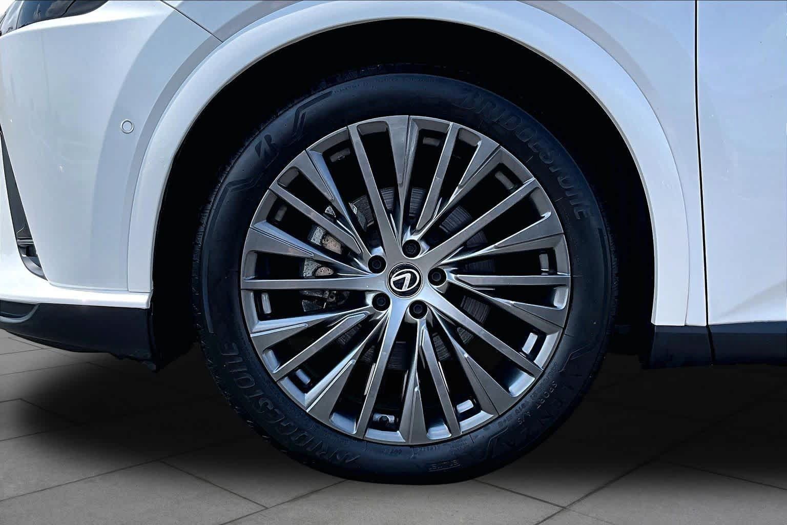 Used 2023 Lexus RX 350 AWD w/ Accessory Package image 13