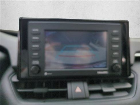 Certified 2022 Toyota RAV4 LE FWD image 13