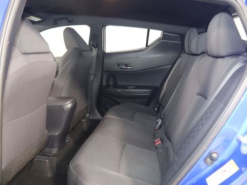 Used 2018 Toyota C-HR XLE FWD image 45