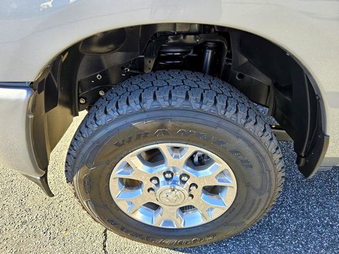 Used 2024 RAM 2500 Laramie image 20