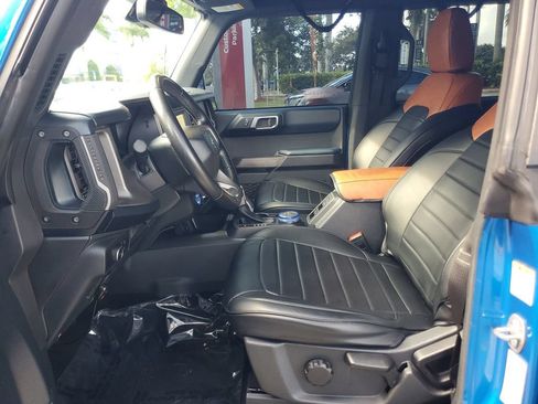 Used 2022 Ford Bronco Outer Banks AWD/4WD image 15