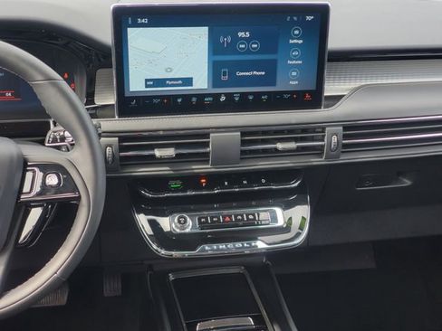 Certified 2024 Lincoln Corsair AWD w/ Equipment Group 101A image 25