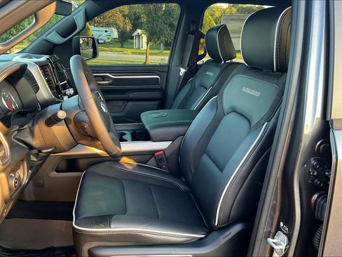 New 2026 RAM 1500 Laramie w/ Sport Appearance Package AWD/4WD image 9