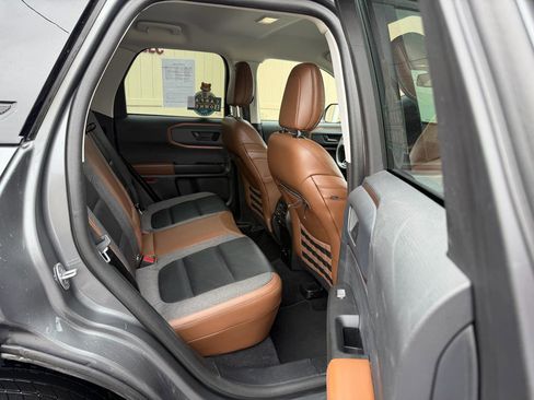 Used 2022 Ford Bronco Sport Outer Banks AWD/4WD image 4