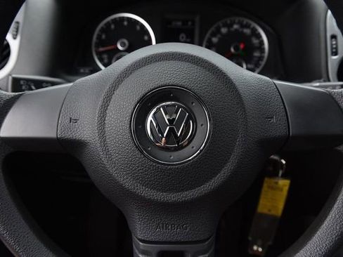 Used 2017 Volkswagen Tiguan S AWD/4WD image 14