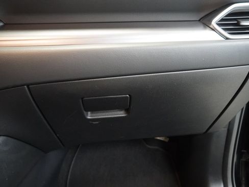 Used 2017 MAZDA CX-5 Touring FWD image 38