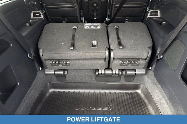 Certified 2026 Honda Odyssey Touring image 19