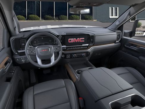 New 2026 GMC Sierra 2500 SLT w/ SLT Convenience Package image 15